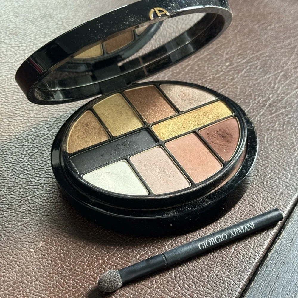 Armani set - Picture 1 of 7